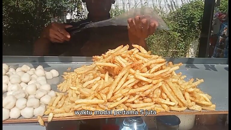 Usaha Cimol dan Kentang Goreng Pak Robi